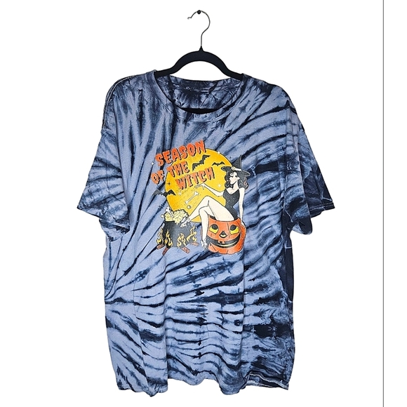 Season of the Witch Grey Tie Dye Tee Halloween Witchy Fall Vibes Size Small- 2XL - Picture 1 of 6
